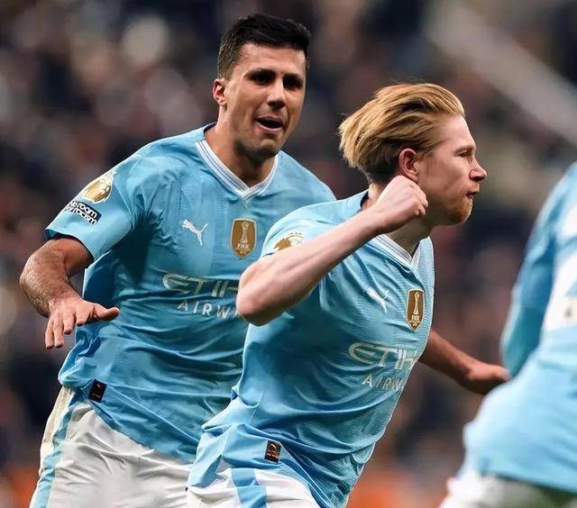 德布劳内重返赛场，表现优异首场状态出色，雄鹿观众沸腾！-开云体育